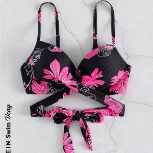 Size large floral swim top